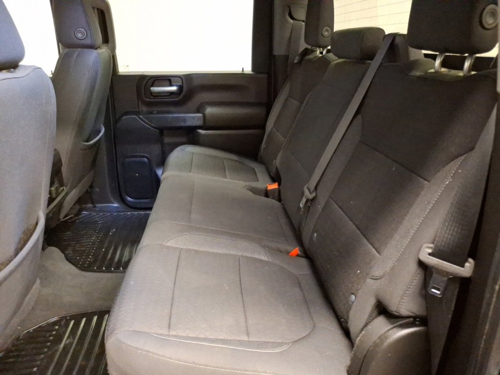 Used 2021 Chevrolet Silverado 2500 LT w/ Convenience Package image 11