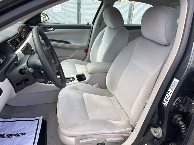 Used 2014 Chevrolet Impala Limited LS image 12