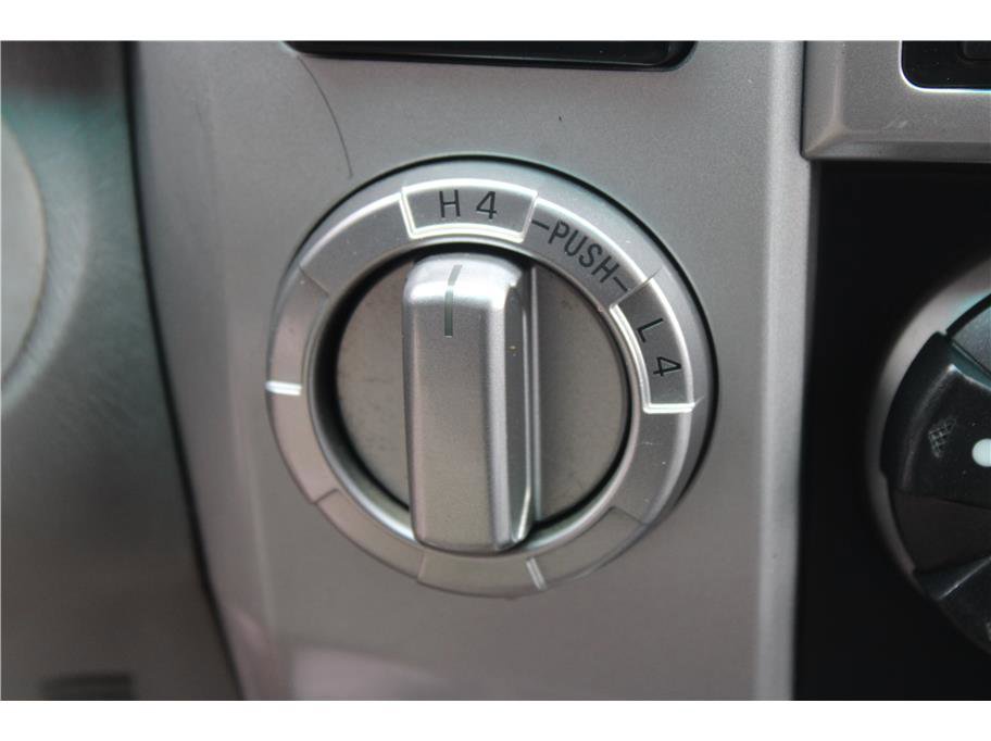 Used 2004 Toyota 4Runner Sport AWD/4WD image 19