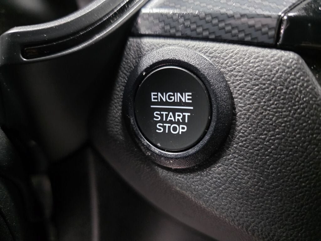 Used 2023 Ford Escape ST-Line Select AWD/4WD image 17