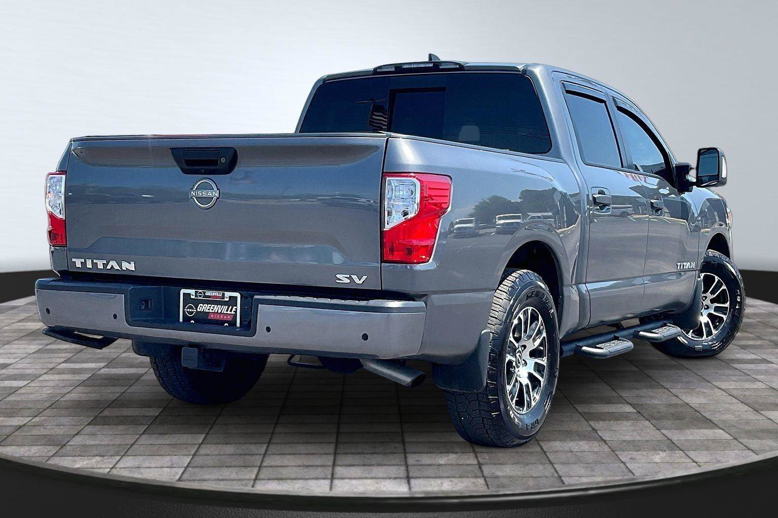 Certified 2024 Nissan Titan SV w/ SV Convenience Package RWD image 15