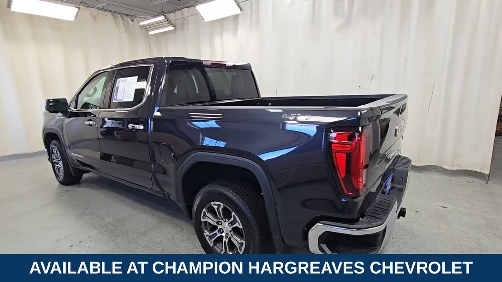 Used 2025 GMC Sierra 1500 SLT AWD/4WD image 9