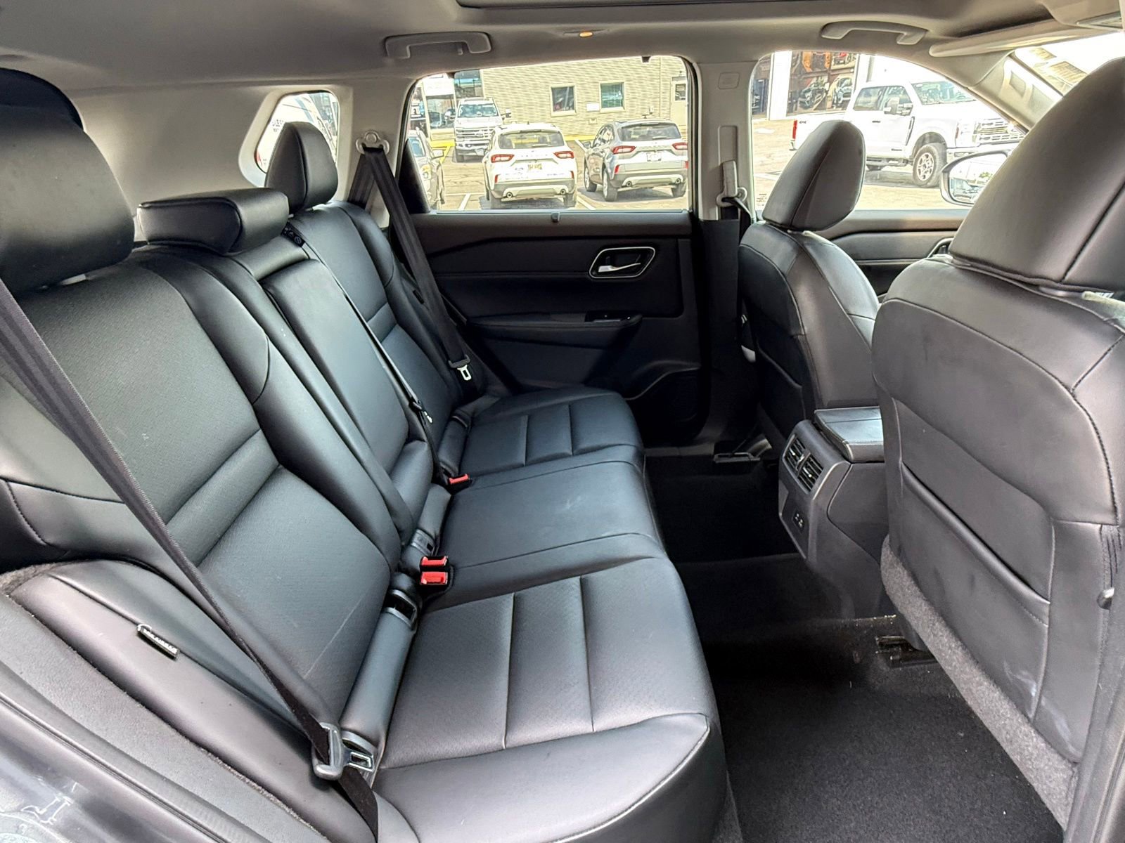 Used 2021 Nissan Rogue SV w/ Premium Package AWD/4WD image 15