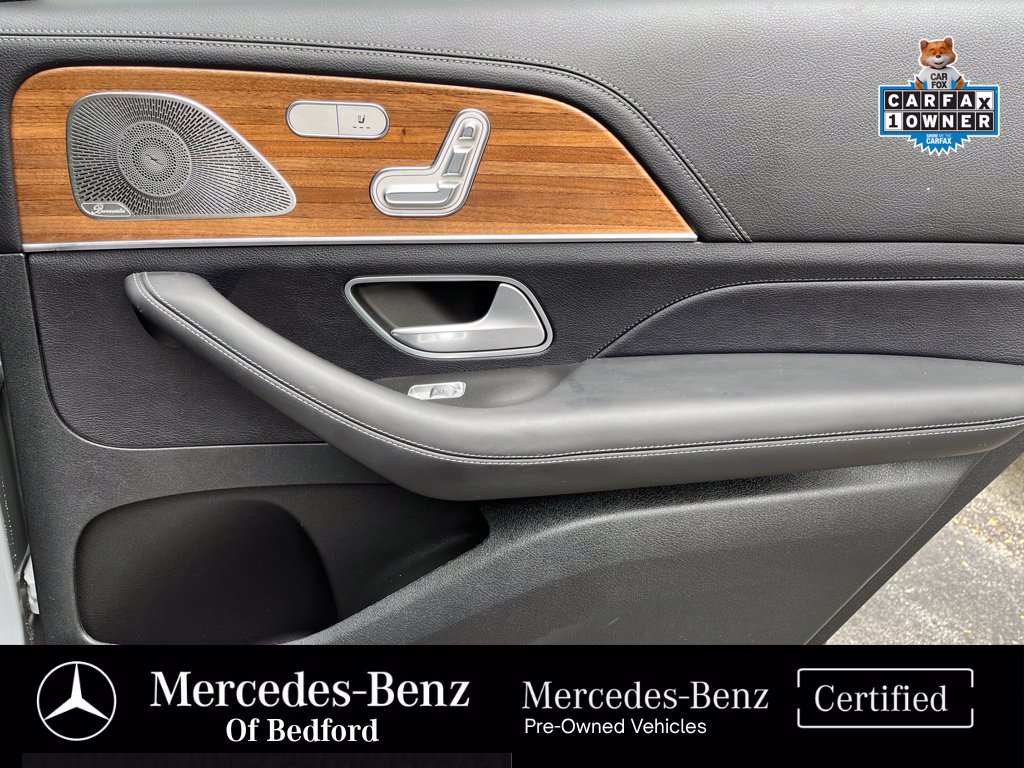 Used 2024 Mercedes-Benz GLS 580 4MATIC image 32