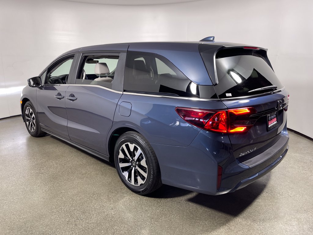 Used 2026 Honda Odyssey EX-L image 5