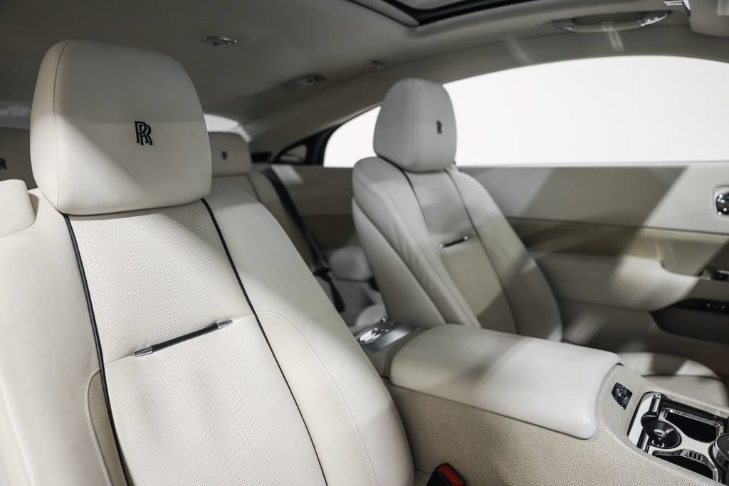 Used 2014 Rolls-Royce Wraith RWD image 23