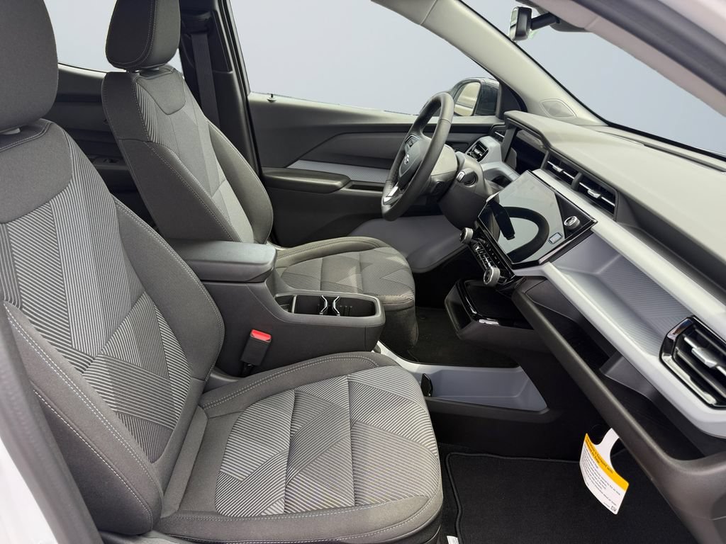New 2027 Chevrolet Bolt LT w/ Comfort Package FWD image 15