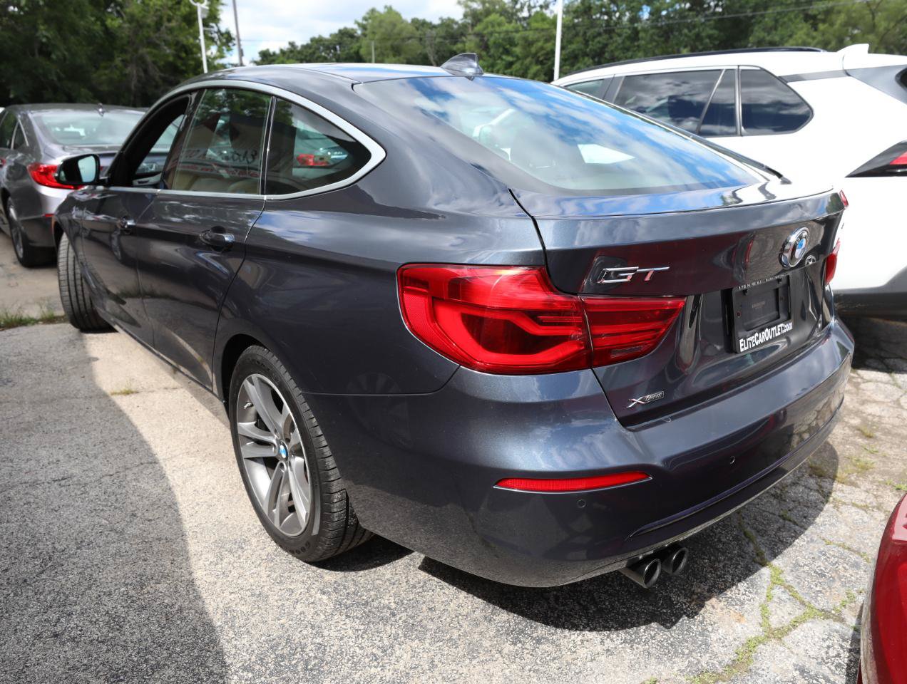 Used 2018 BMW 330i Gran Turismo xDrive AWD/4WD image 6