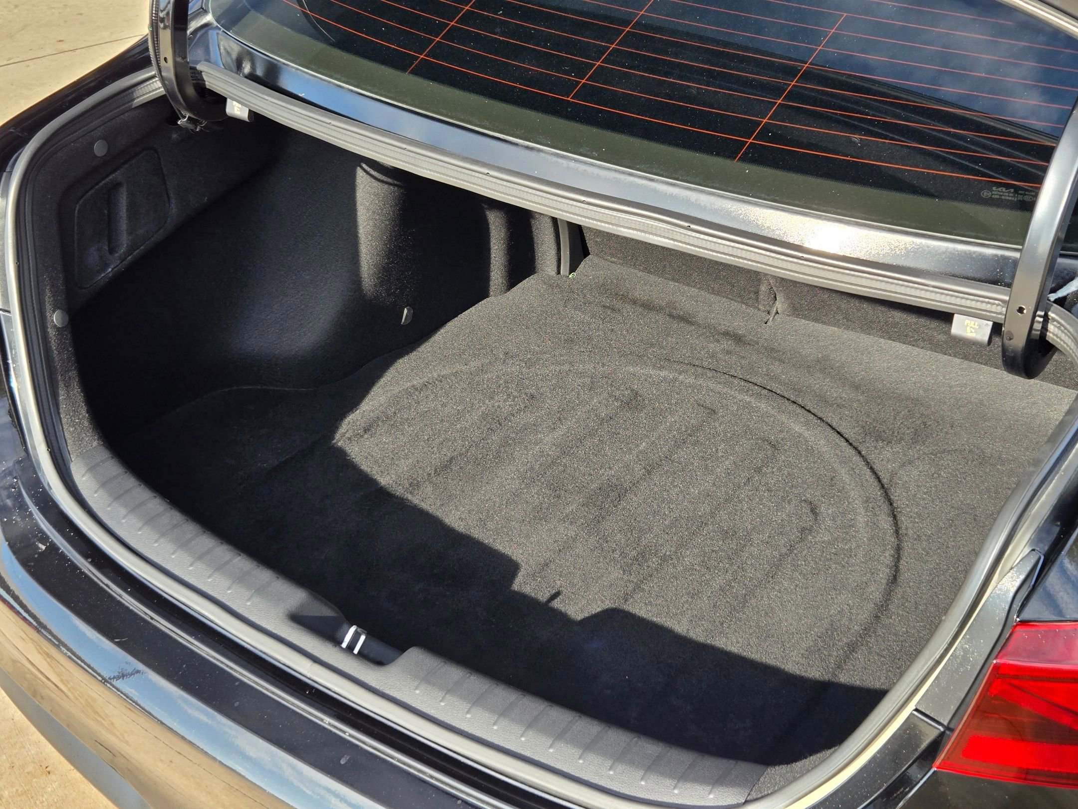 Used 2024 Kia Forte LXS w/ LXS Technology Package image 25