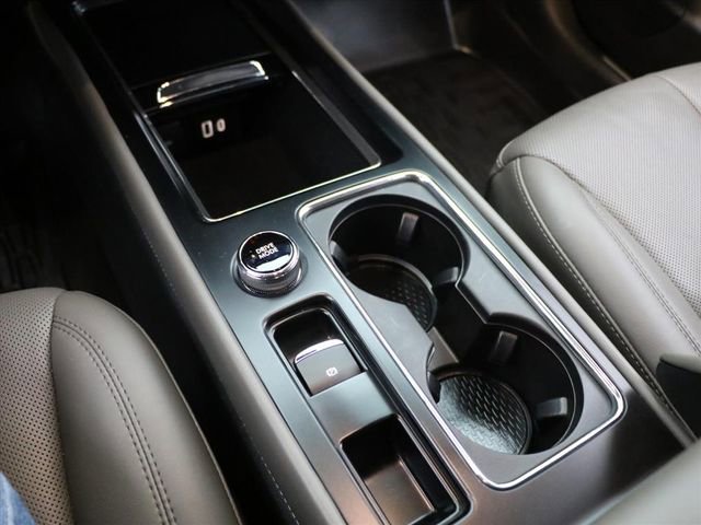 Used 2023 Lincoln Corsair Reserve w/ Jet Appearance Package image 23