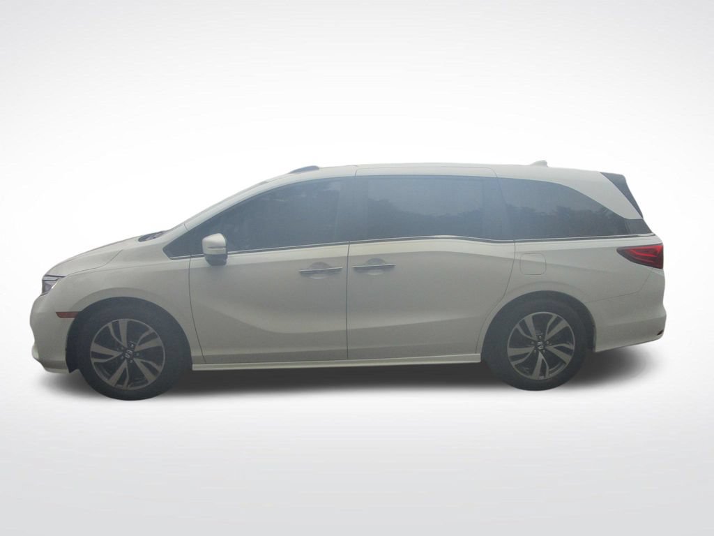 Used 2021 Honda Odyssey Touring image 3