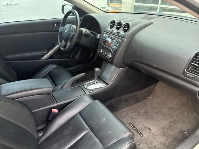 Used 2012 Nissan Altima 3.5 SR w/ 3.5SR Premium Pkg FWD image 11