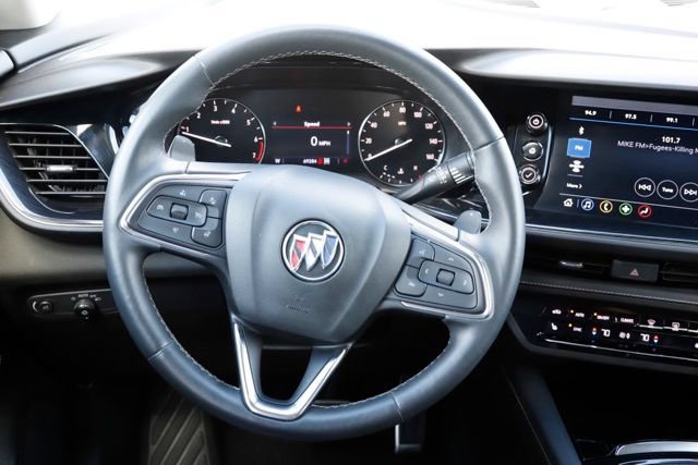 Used 2022 Buick Envision Preferred AWD/4WD image 18