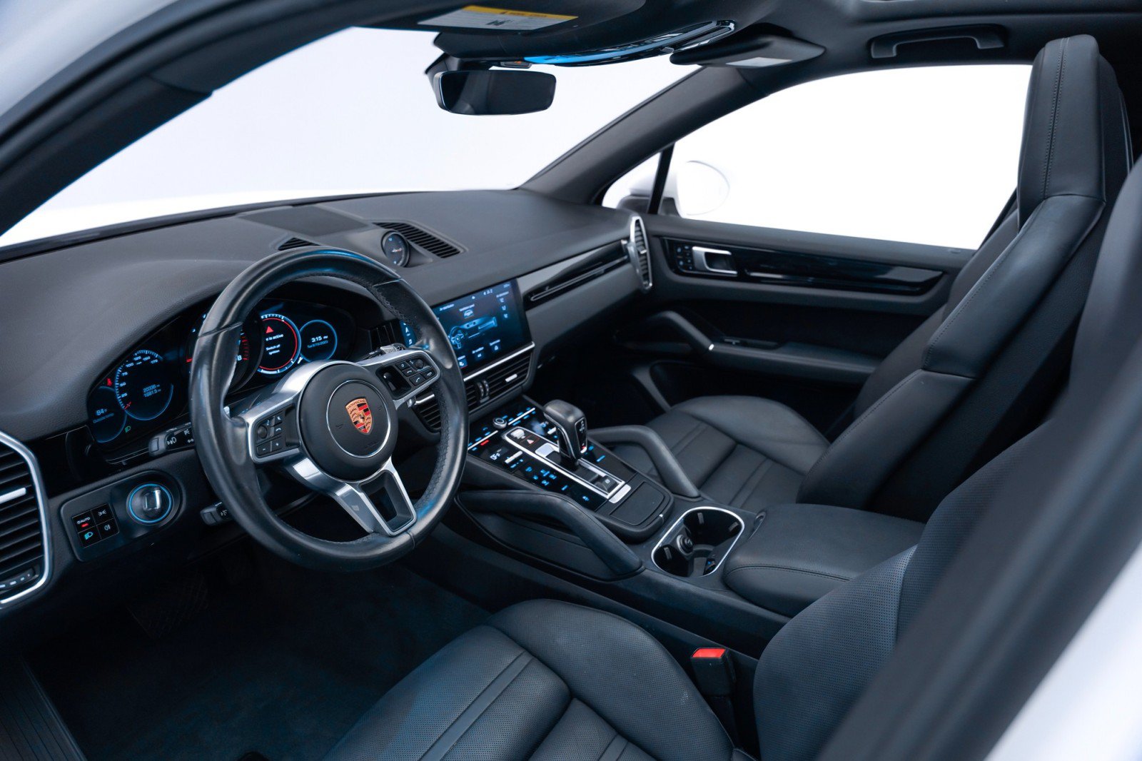Certified 2020 Porsche Cayenne AWD/4WD image 4