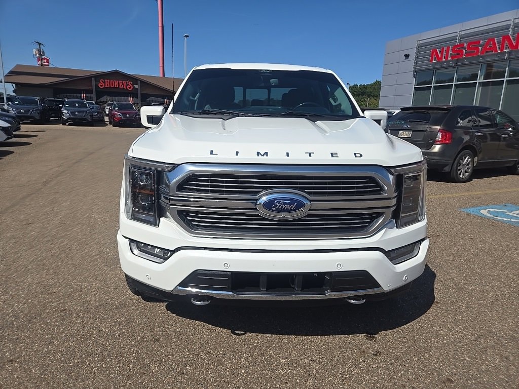 Used 2022 Ford F150 Limited image 2