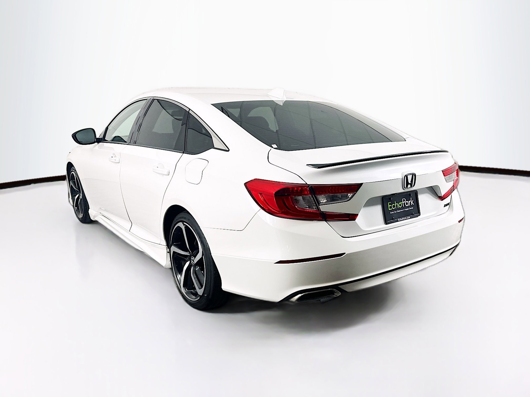 Used 2018 Honda Accord Sport image 5