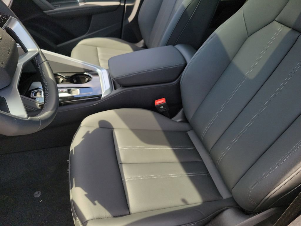 New 2025 Audi Q5 Premium Plus image 18
