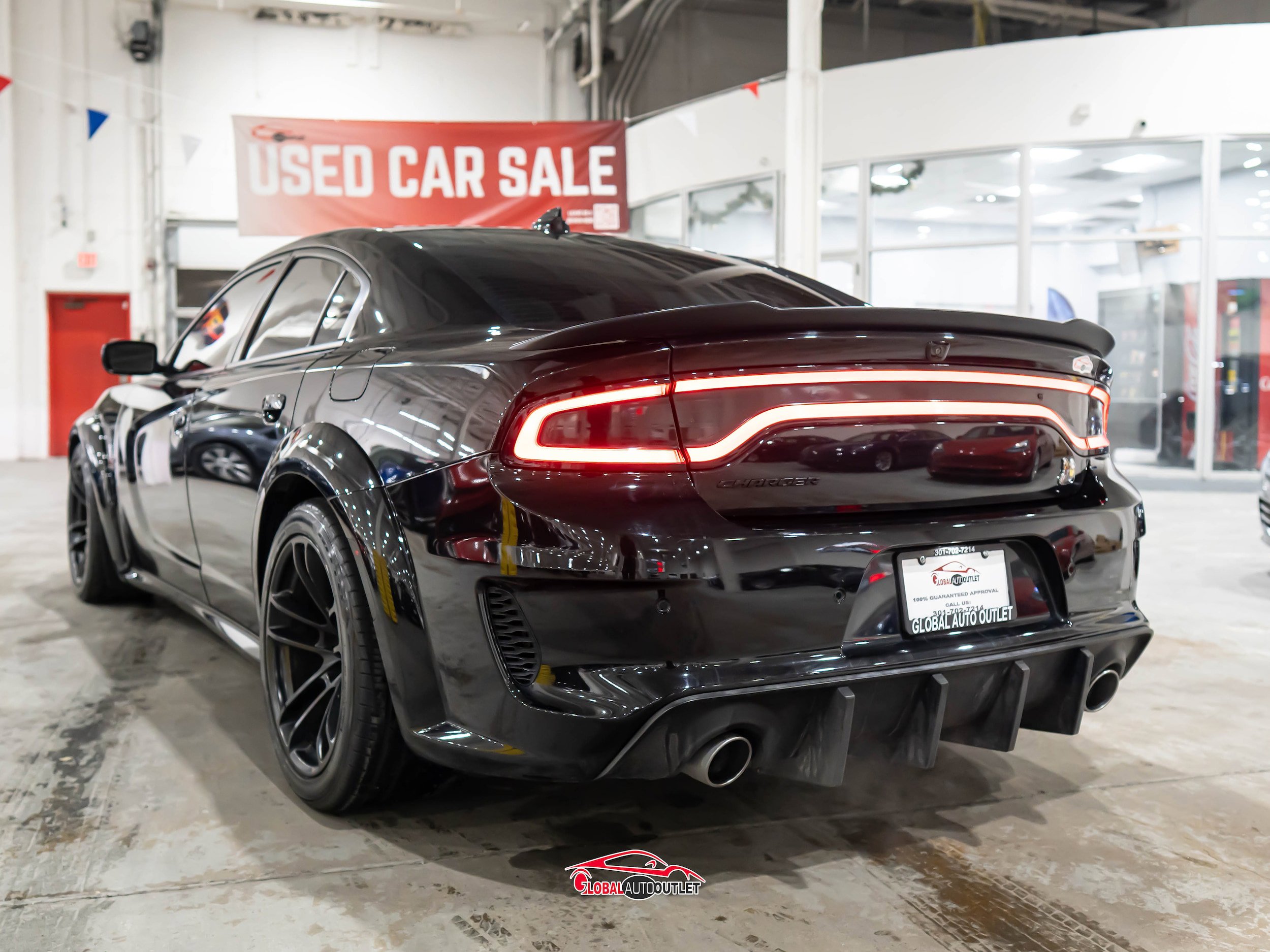 Used 2020 Dodge Charger Scat Pack RWD image 5