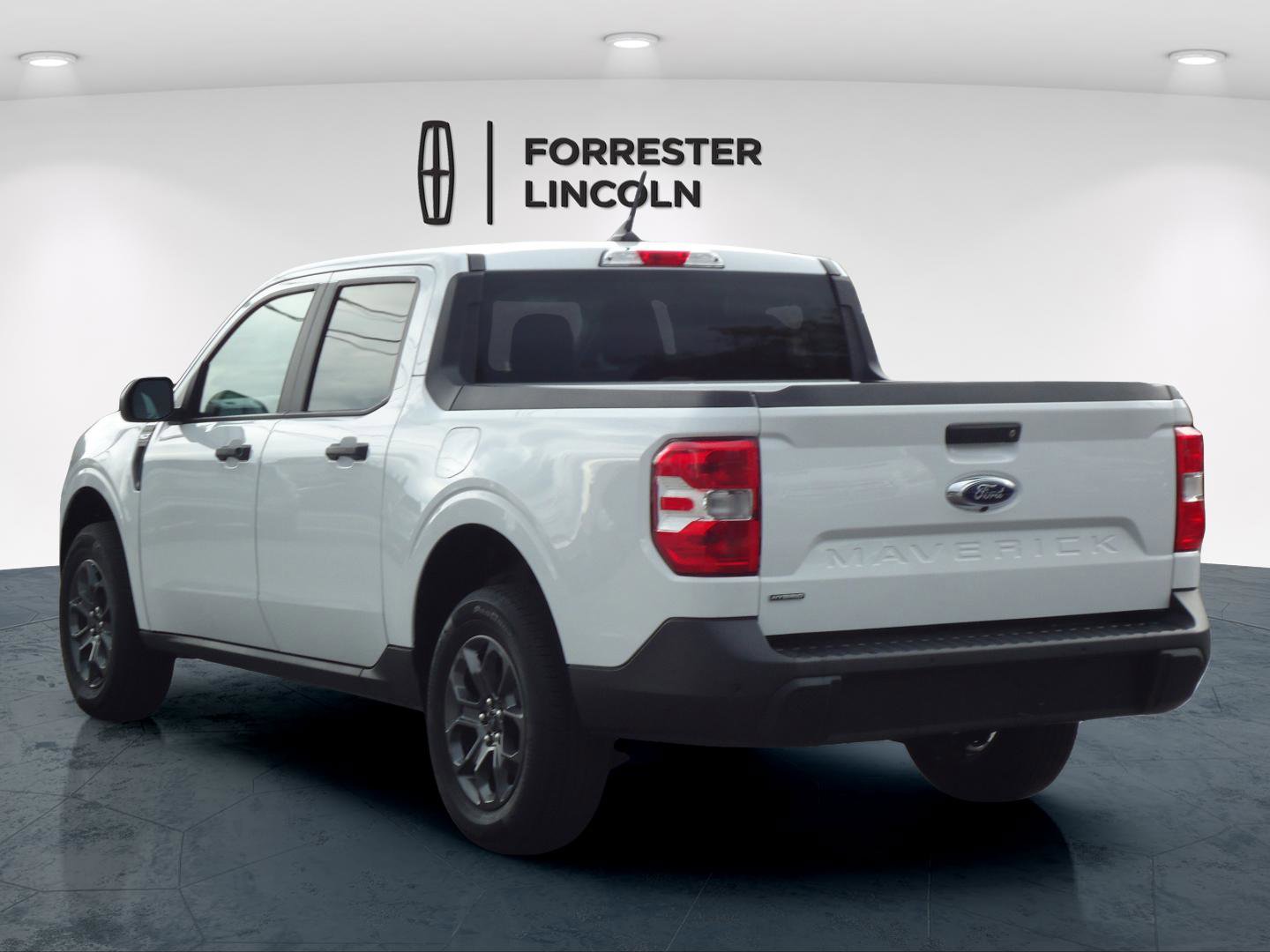 Used 2024 Ford Maverick XLT image 5