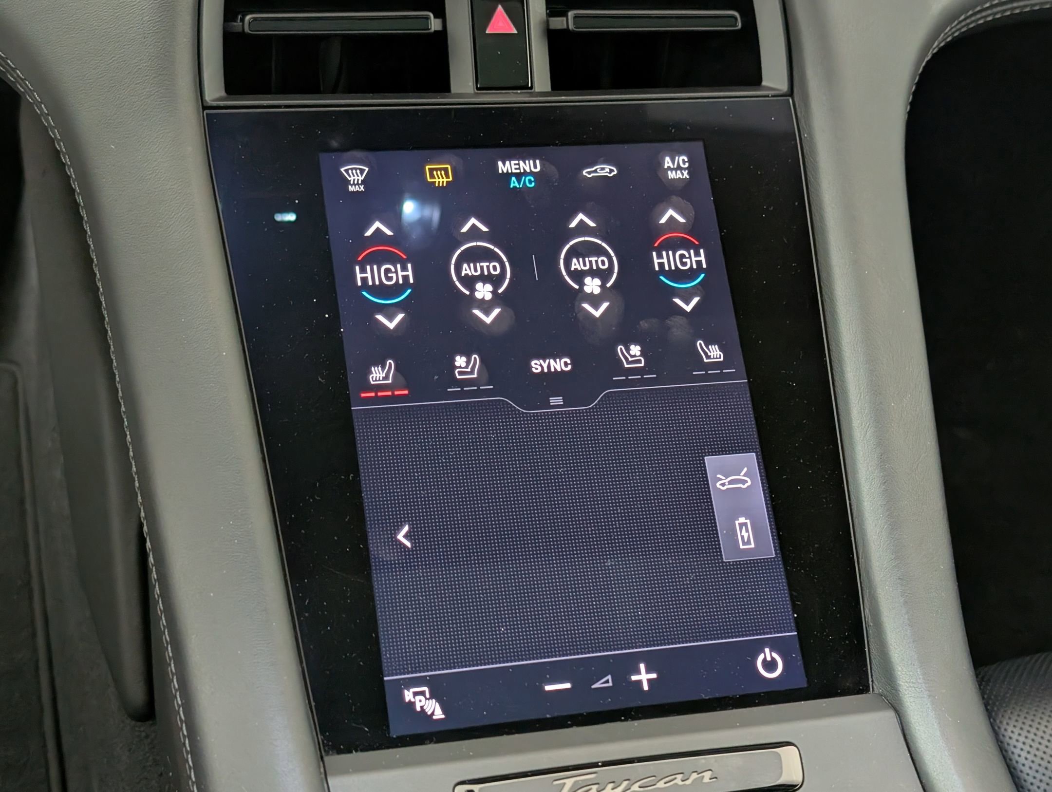 Certified 2024 Porsche Taycan GTS image 30