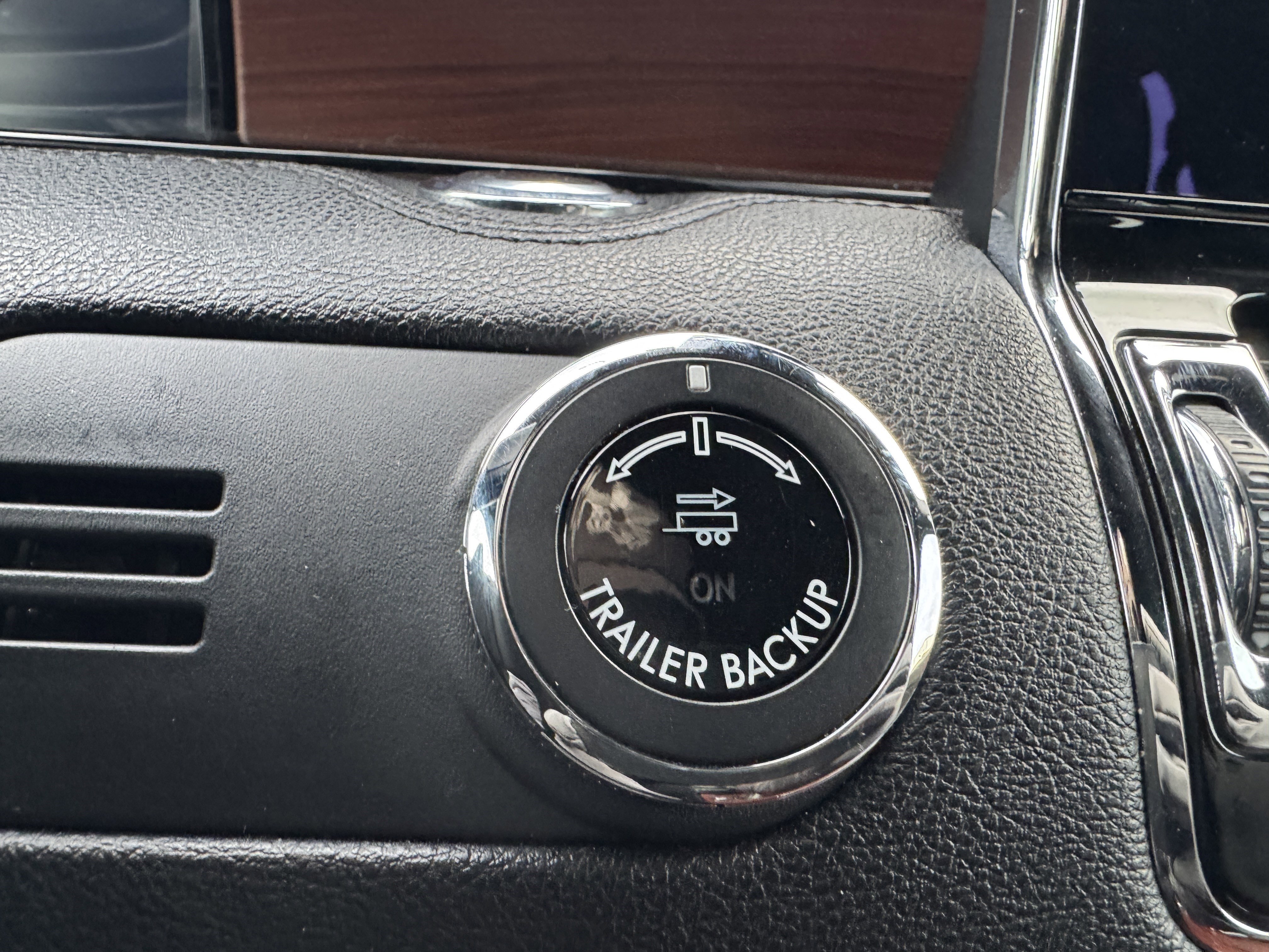 Used 2020 Lincoln Navigator L Reserve w/ Luxury Package image 29