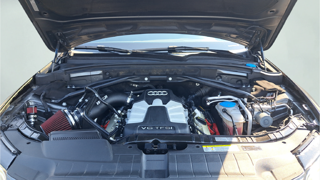 Used 2015 Audi SQ5 Premium Plus w/ Technology Package AWD/4WD image 26