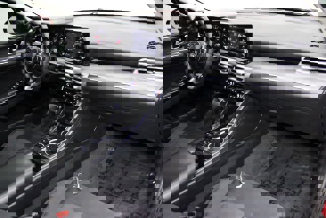 Used 2021 Kia K5 LXS image 24