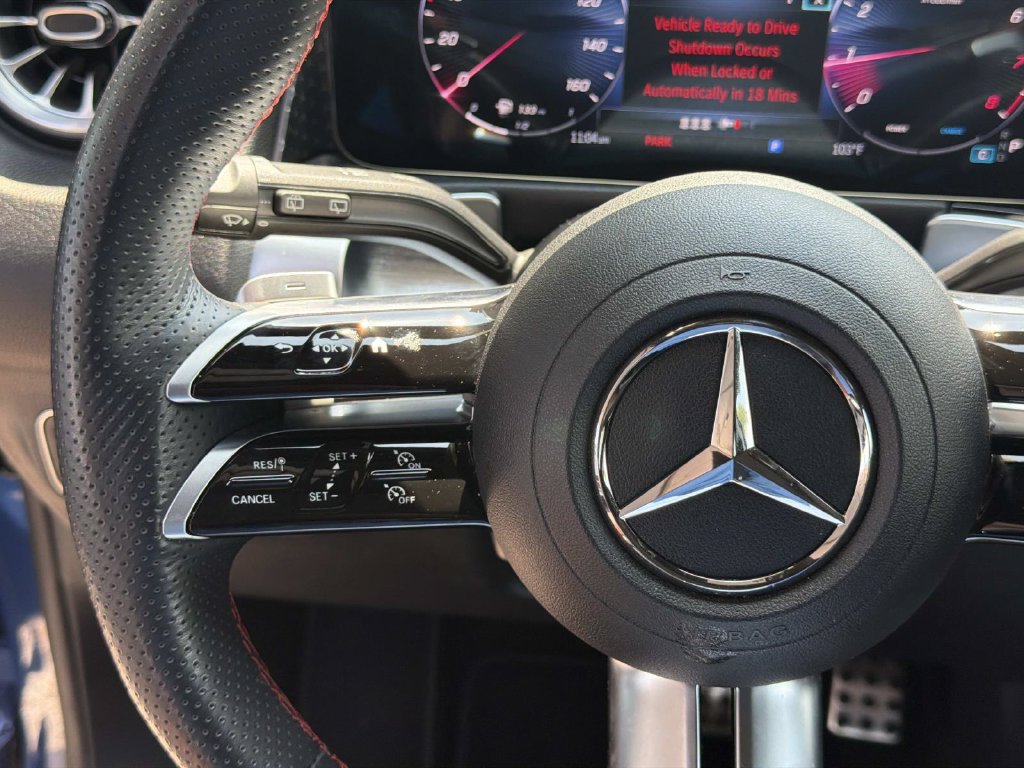 Used 2025 Mercedes-Benz GLB 250 image 23