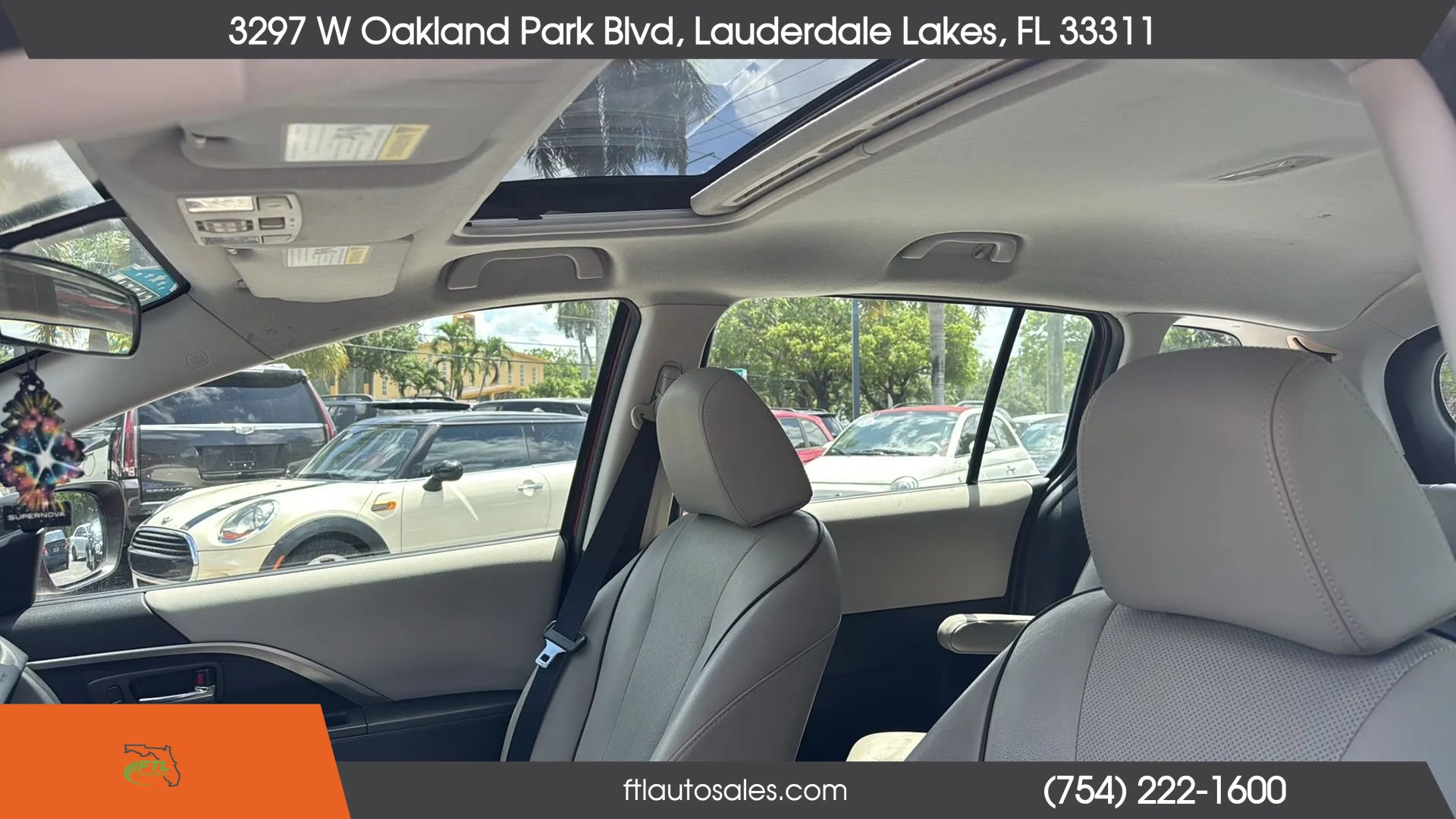 Used 2015 MAZDA MAZDA5 Grand Touring FWD image 27