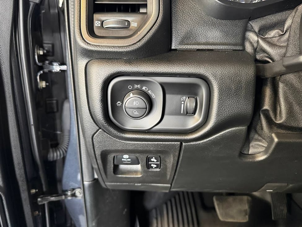 Used 2020 RAM 1500 Rebel AWD/4WD image 24