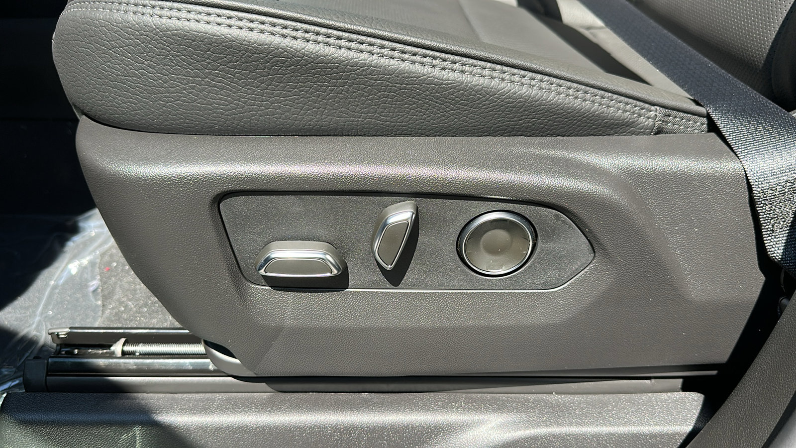 New 2026 GMC Sierra 1500 Denali image 9