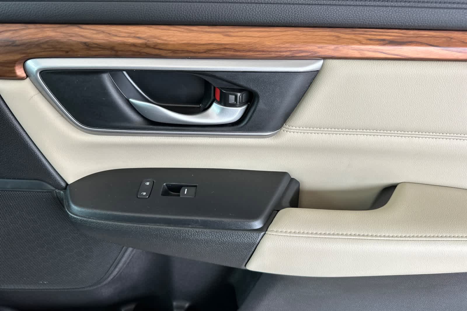Used 2020 Honda CR-V EX-L image 19