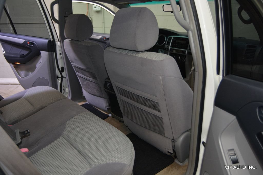 Used 2005 Toyota 4Runner Sport RWD image 30