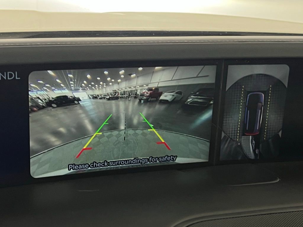 Used 2024 Lincoln Nautilus Premier w/ Jet Appearance Package image 16