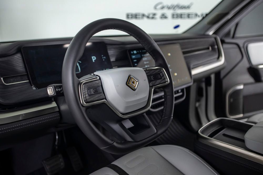 Used 2025 Rivian R1T Adventure AWD/4WD image 20