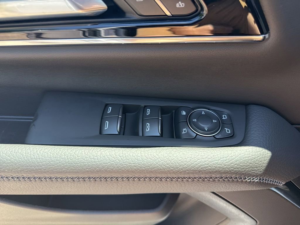 New 2026 GMC Yukon XL Denali AWD/4WD image 30
