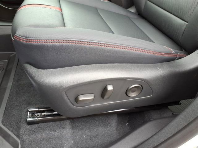 New 2026 Chevrolet Traverse RS w/ LPO, Floor Liner Package AWD/4WD image 7