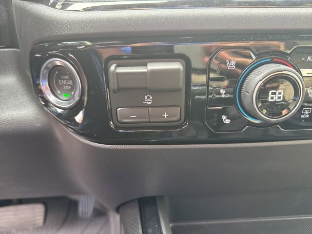 Used 2026 Chevrolet Silverado 1500 ZR2 image 20