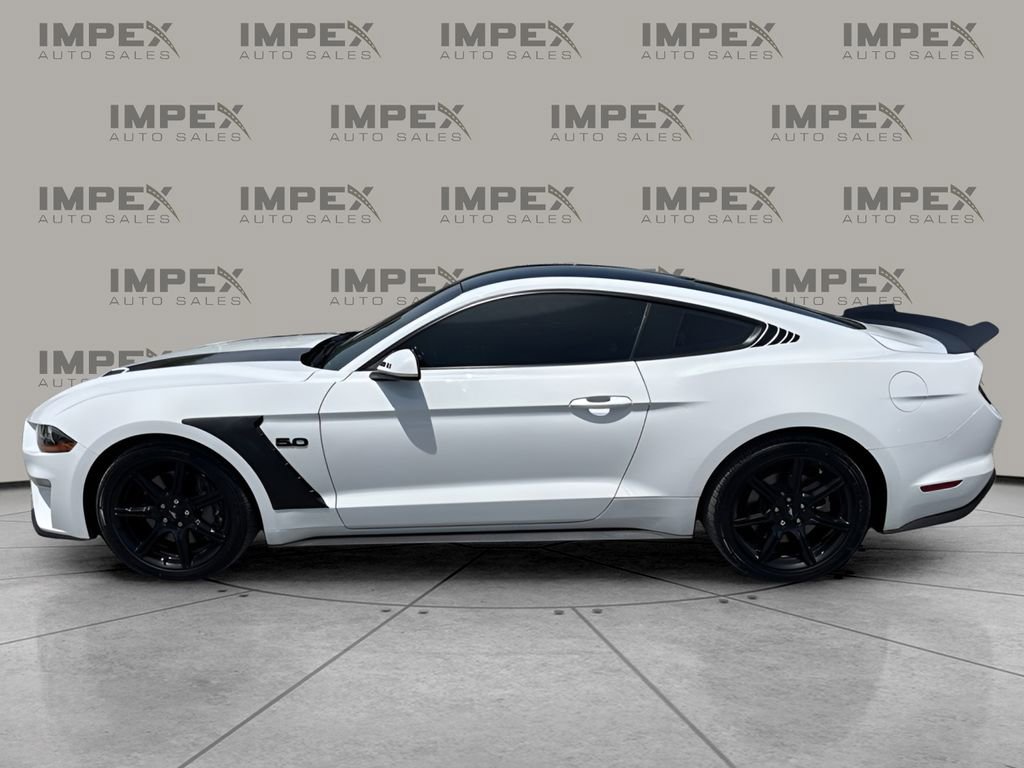 Used 2018 Ford Mustang GT w/ Black Accent Pkg RWD image 2