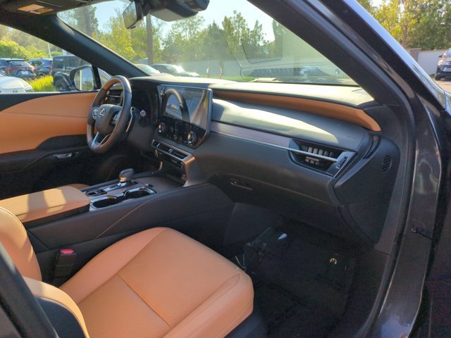 Used 2026 Lexus RX 350h w/ Convenience Package AWD/4WD image 30
