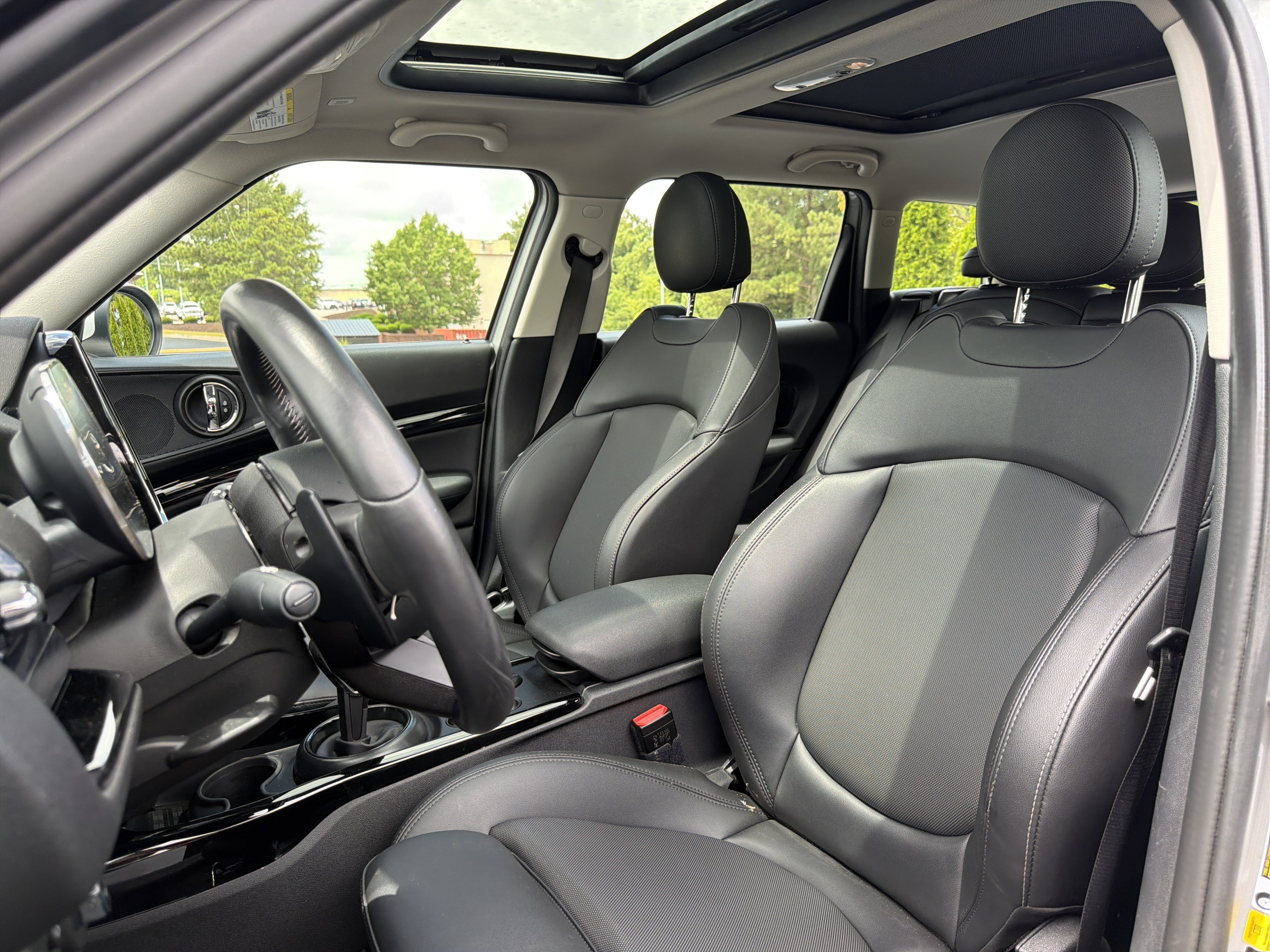 Used 2024 MINI Cooper Clubman S FWD image 7