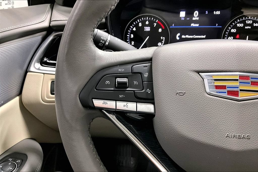Used 2024 Cadillac XT6 Premium Luxury w/ Technology Package FWD image 25