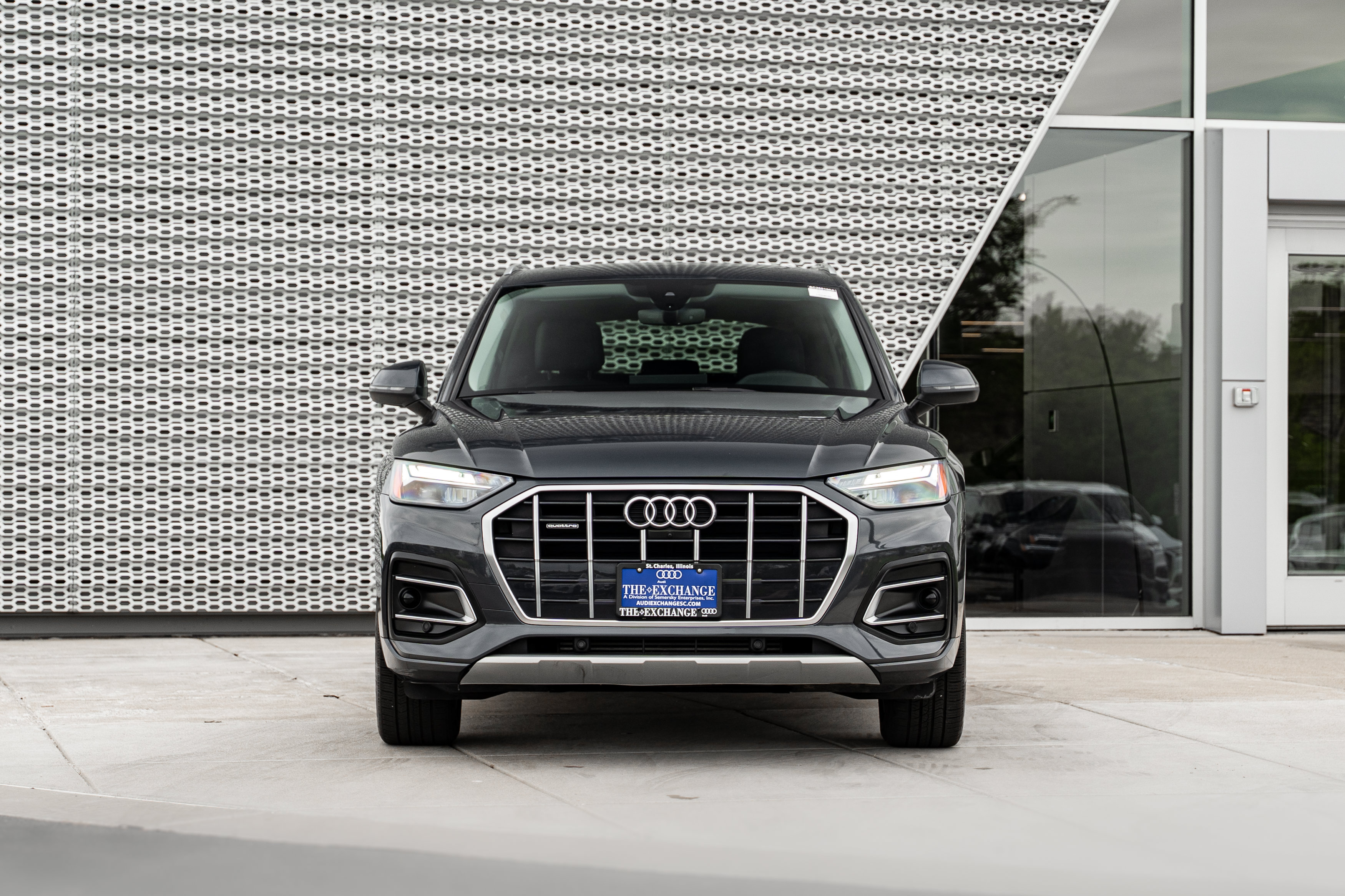 Used 2021 Audi Q5 2.0T Premium Plus w/ Premium Plus Package AWD/4WD image 36