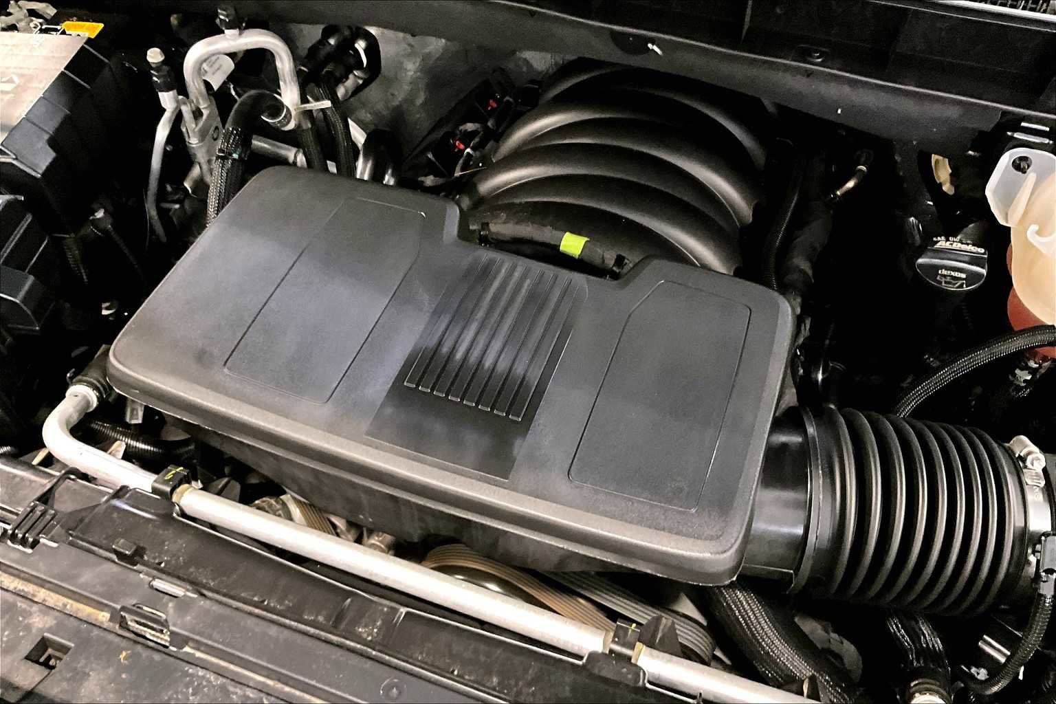 Used 2024 Chevrolet Silverado 1500 RST w/ Z71 Off-Road Package image 36