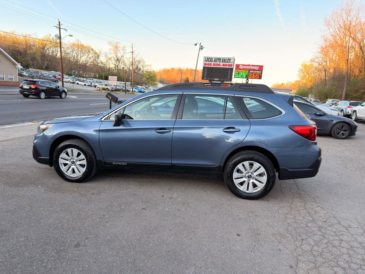 Used 2018 Subaru Outback 2.5i image 8