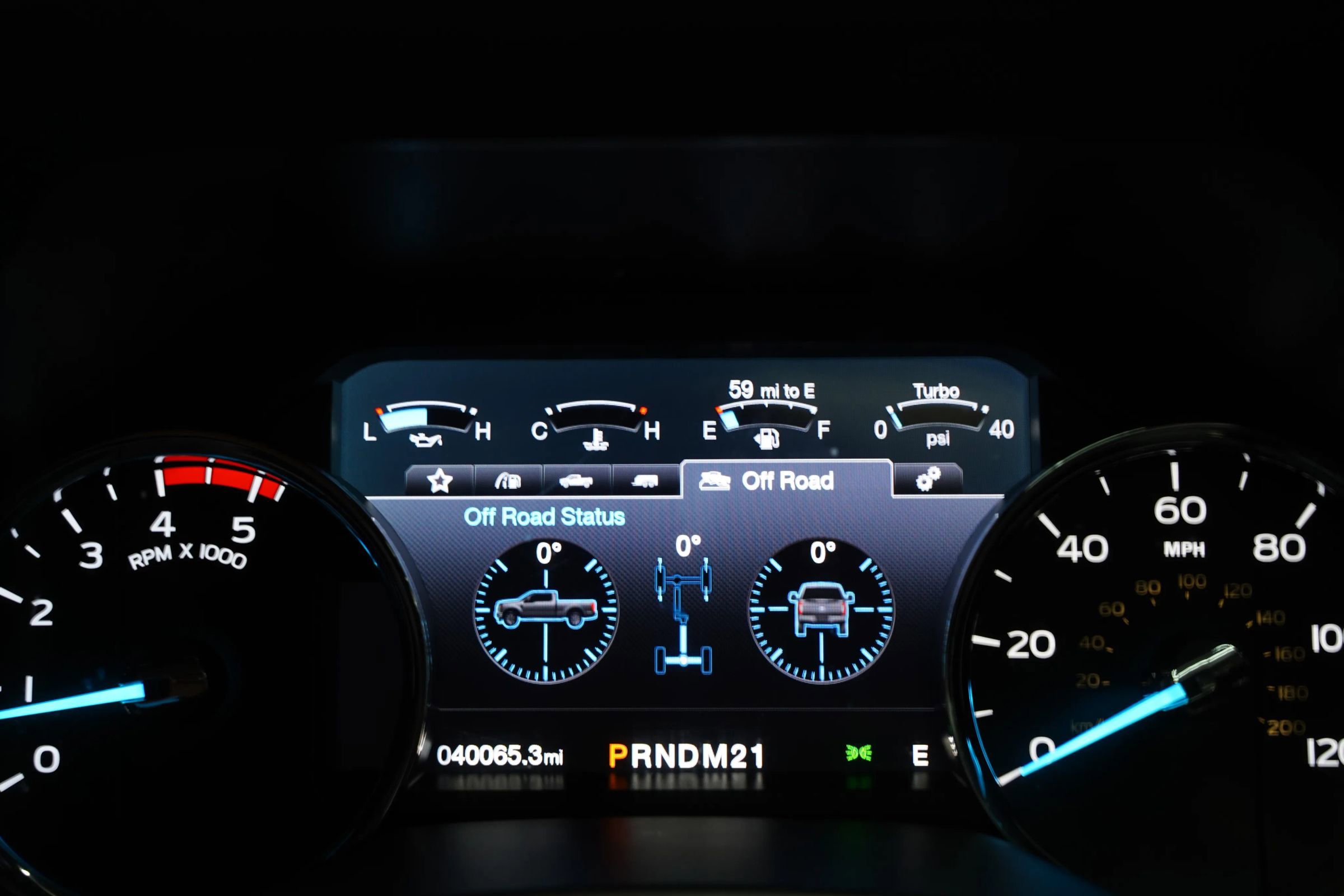 Used 2019 Ford F350 Platinum w/ Platinum Ultimate Package AWD/4WD image 51