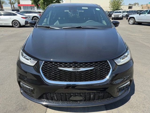 New 2026 Chrysler Pacifica Select FWD image 1