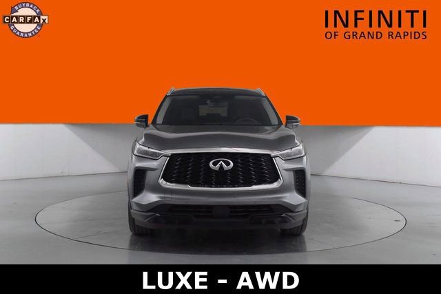 Used 2023 INFINITI QX60 Luxe image 2