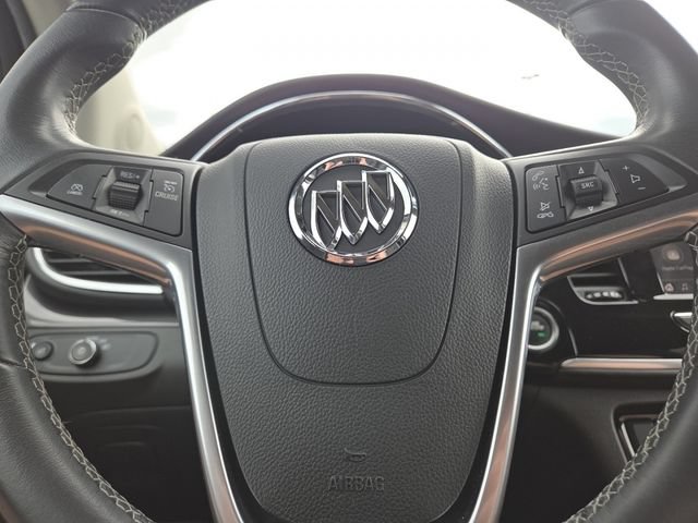 Used 2022 Buick Encore Preferred w/ Safety Package AWD/4WD image 31
