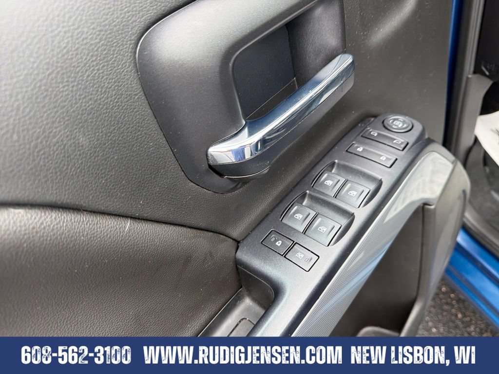 Used 2018 Chevrolet Silverado 1500 LT w/ All Star Edition AWD/4WD image 11